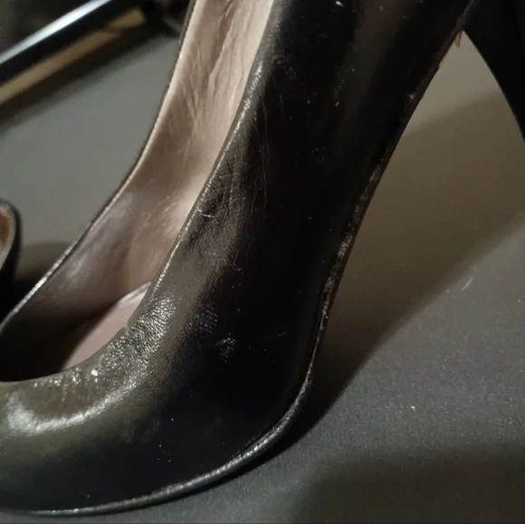 Charles Jourdan Black Women's Heels - Picture 6 of 6